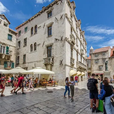 Mrs Brightside * Spalato