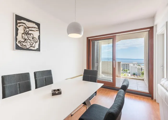 Mrs Brightside Apartment