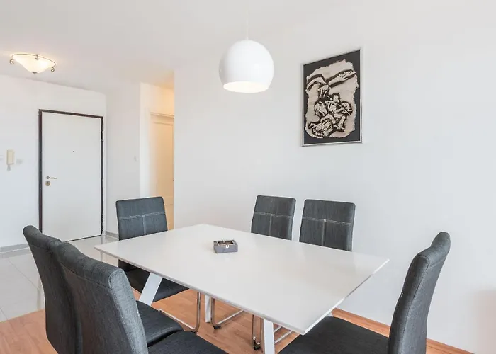 Apartment Mrs Brightside