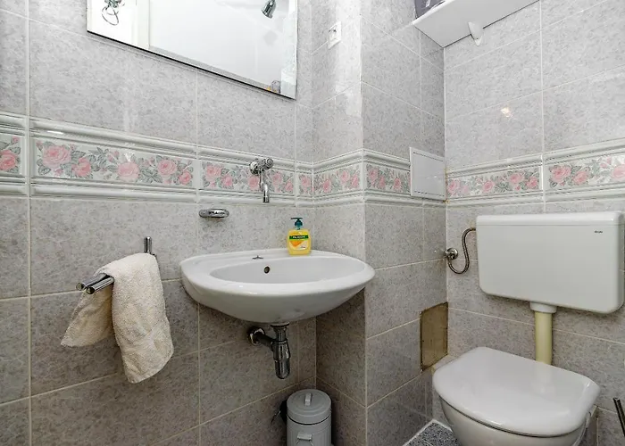 Mrs Brightside * Split